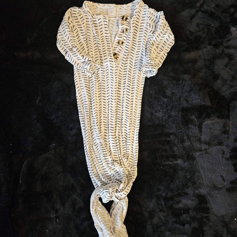 Loulou Studio Black and White Patterned Baby Knot Gown